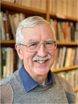 Prof. Robert (Bob) White portre fotoğrafı